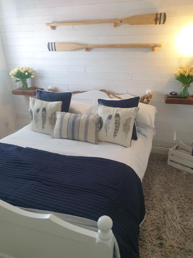 Boutique Coastal Appt Nr Edinburgh Apartment Saint Davids  ภายนอก รูปภาพ